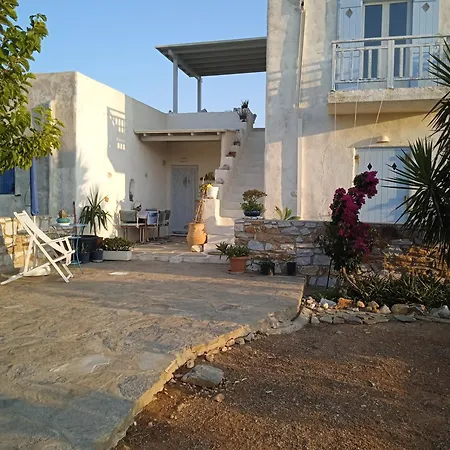 Evi,s House Parikia (Paros)